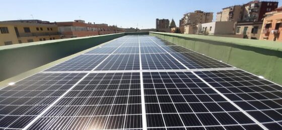 I pannelli solari istallati a San Giovanni Teduccio, nell'ambito del progetto di Comunità energetica