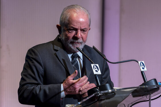 Luiz Inàcio Lula da Silva, 77 anni, nuovamente presidente del Brasile dopo anni di delegittimazione politica e giudiziaria e un ballottaggio molto difficile 